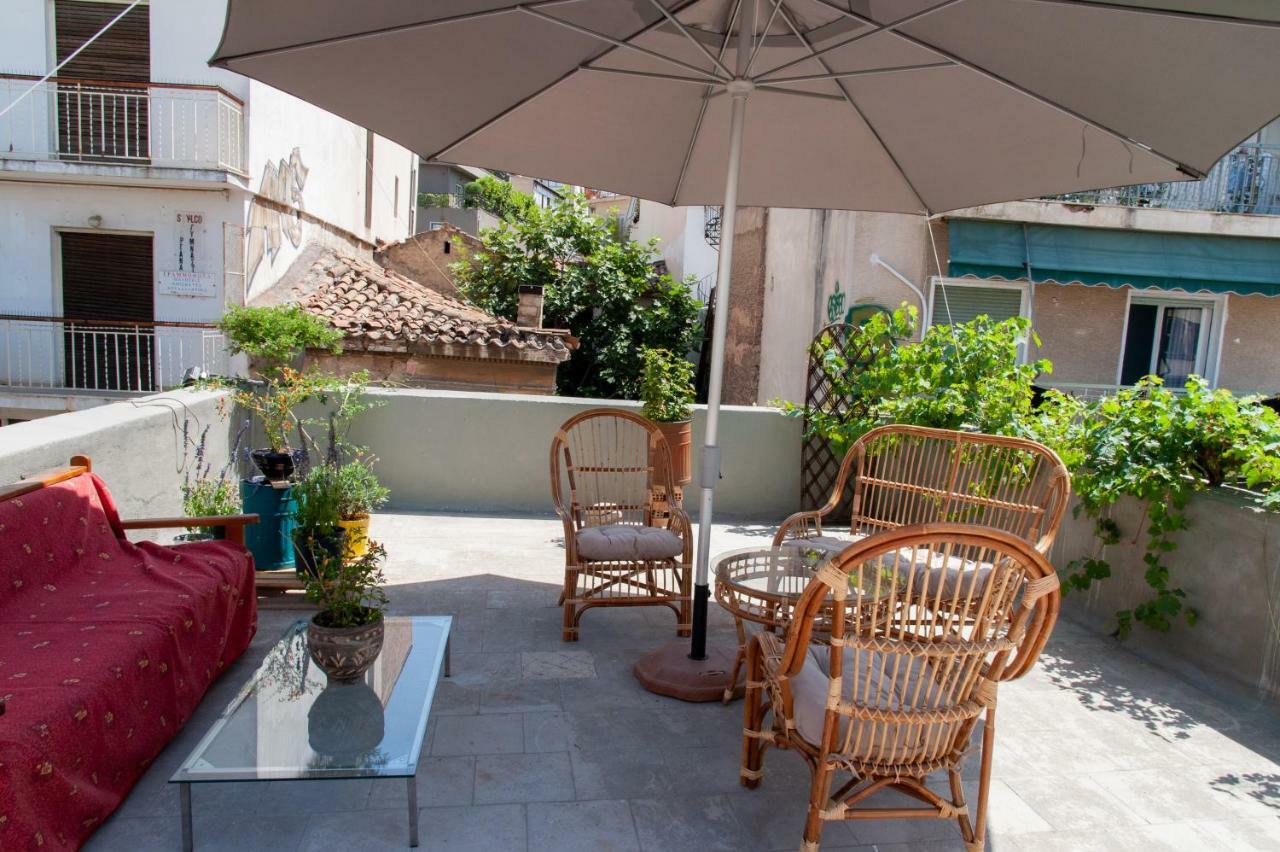 Apartamento 17 Flats And Roof Garden Atenas Exterior foto